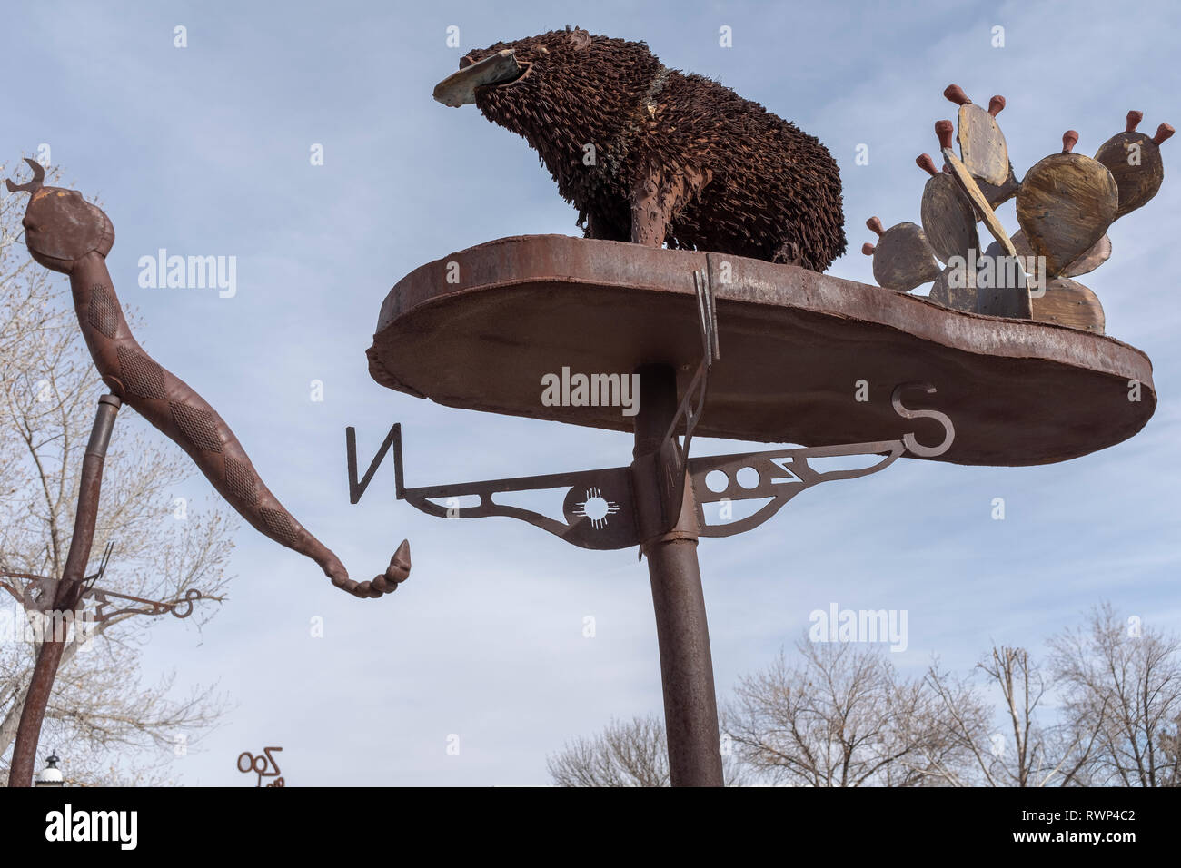 Meteo palette (come sculture pubbliche) da Joe Barrington a Albuquerque Bio Park Zoo, Nuovo Messico Foto Stock