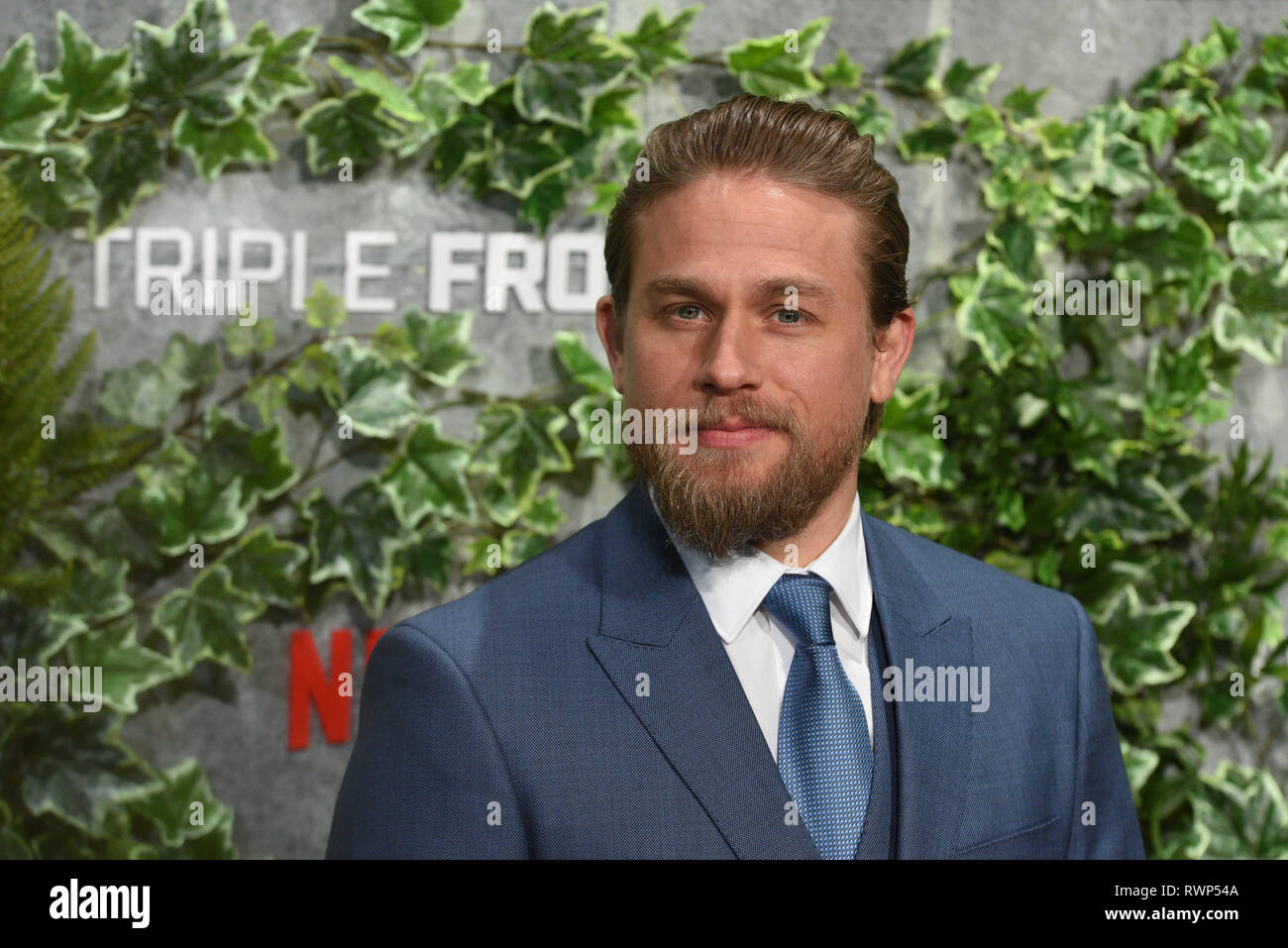 Madrid, Spagna. 06 Mar, 2019. Attore britannico Charlie Hunnam pone come egli arriva per la prima assoluta di "Triplice Frontiera' a Callao cinema di Madrid. Credito: Jorge Sanz/Pacific Press/Alamy Live News Foto Stock