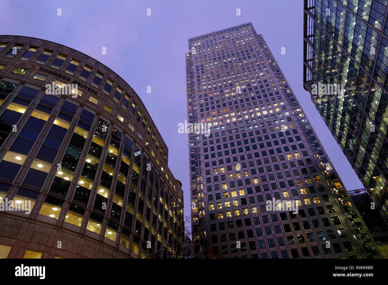 Elevato aumento edifici per uffici, Canary Wharf, London, Regno Unito. Foto Stock
