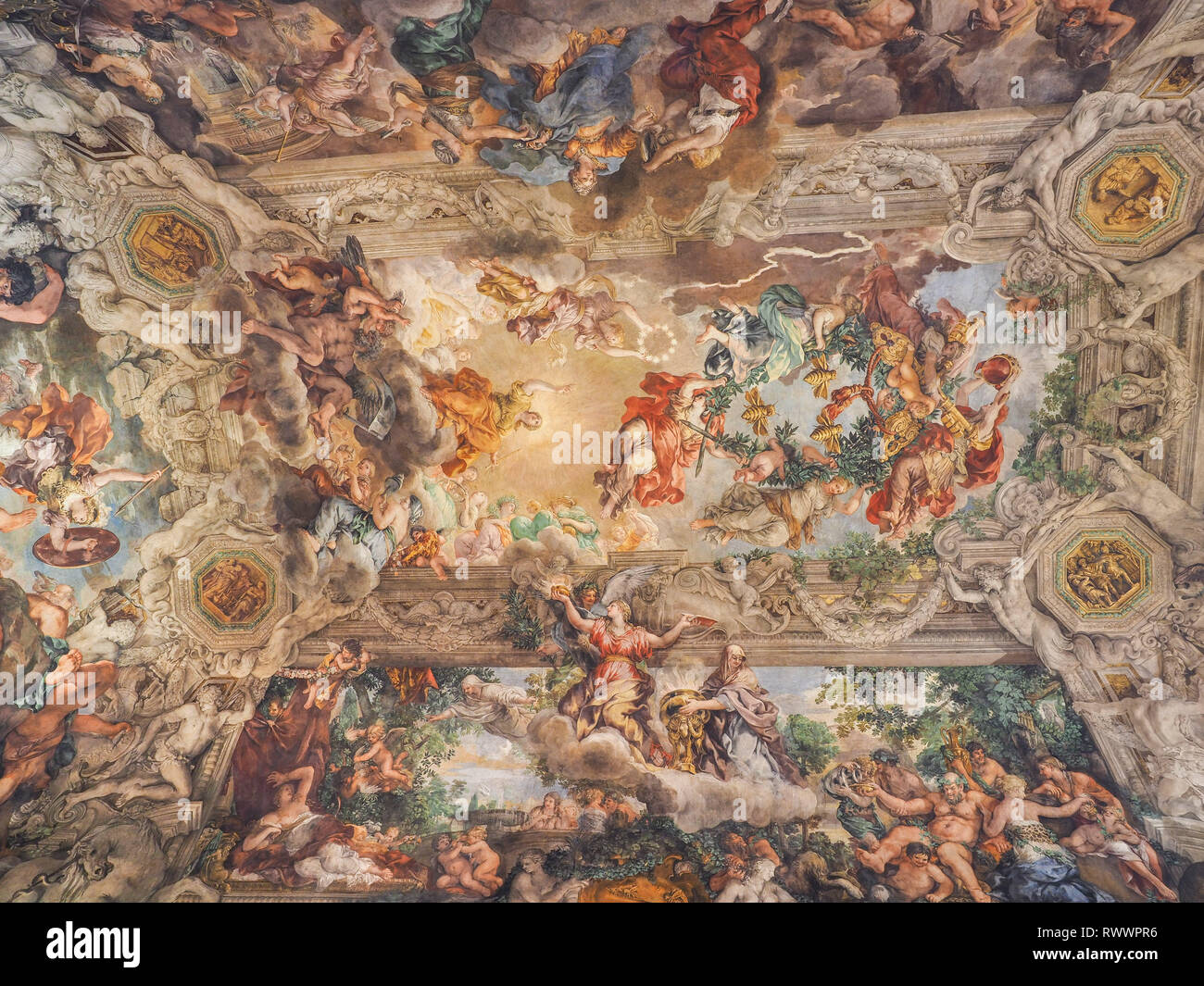 Galleria Nazionale di Arte Antica a Barberini palazzo barocco con rinomata collezione di opere d'arte. Allegoria della Divina Provvidenza e del potere Barberini. Foto Stock