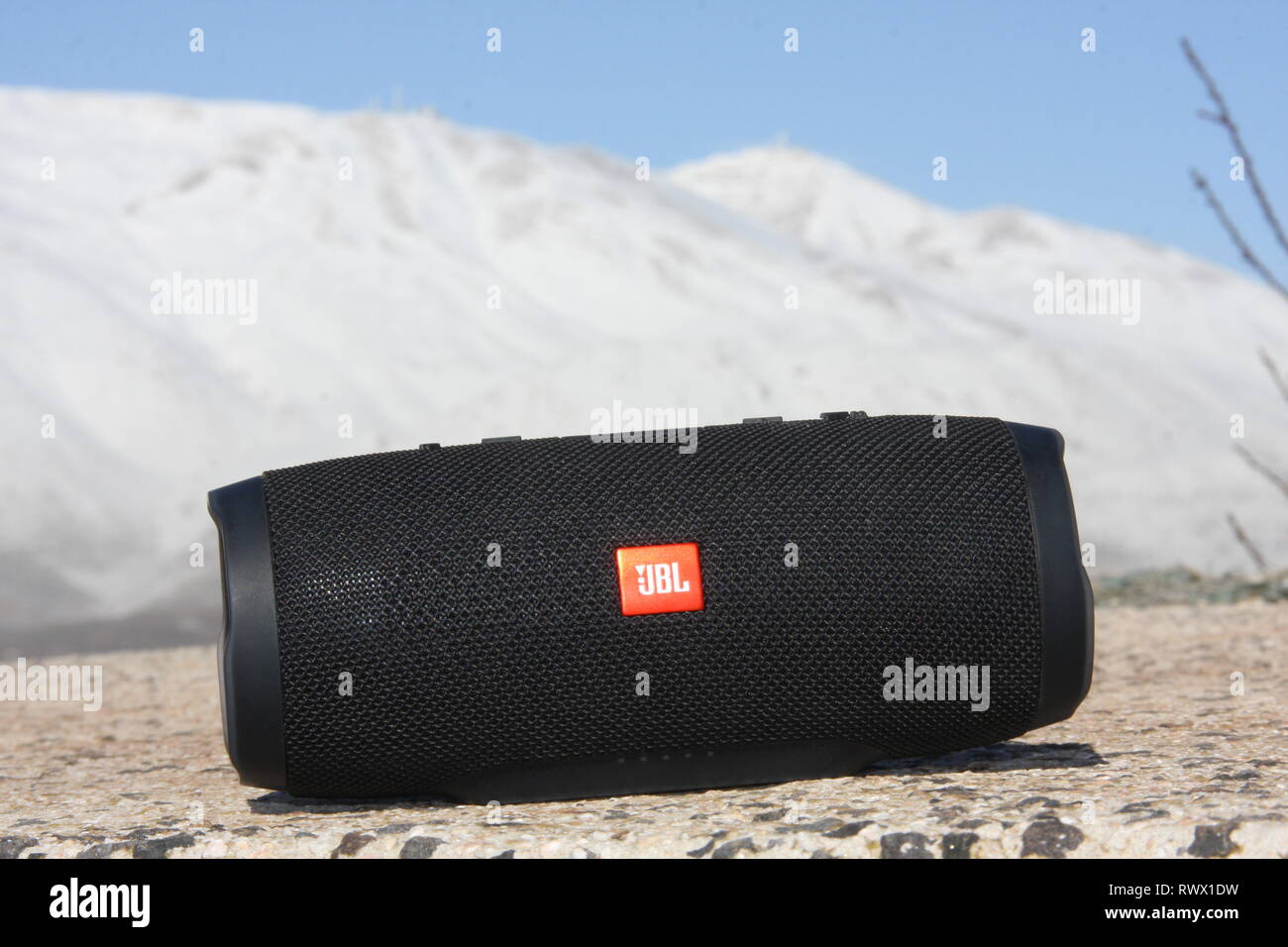 Il boom di JBL con il monte Hermon in background in bella settentrionale di Israele. Foto Stock