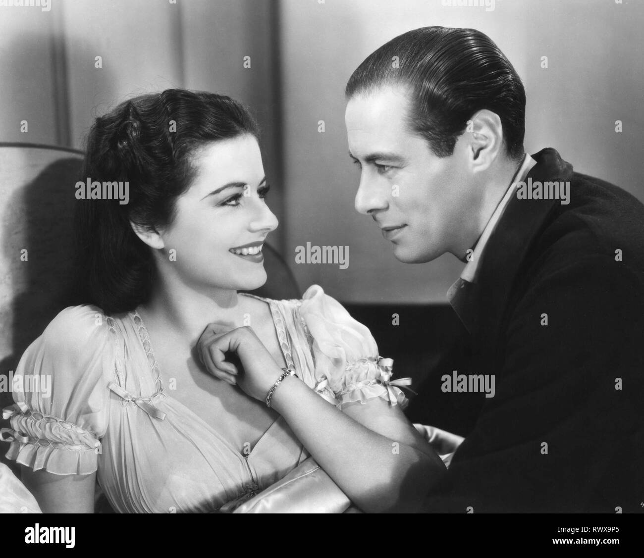 Margaret Lockwood Rex Harrison treno notturno per MONACO DI BAVIERA / GESTAPO 1940 direttore Carol Reed Frank Launder e Sidney Gilliat ventesimo secolo - Fox Productions Foto Stock