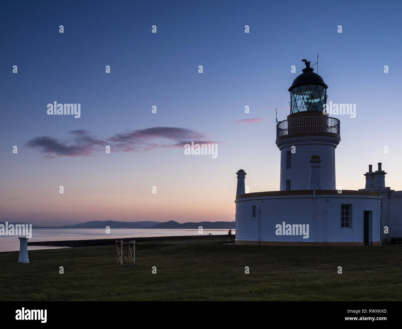 Chanonry Point Lighthouse al tramonto, Black Isle, Highland, Scozia Foto Stock