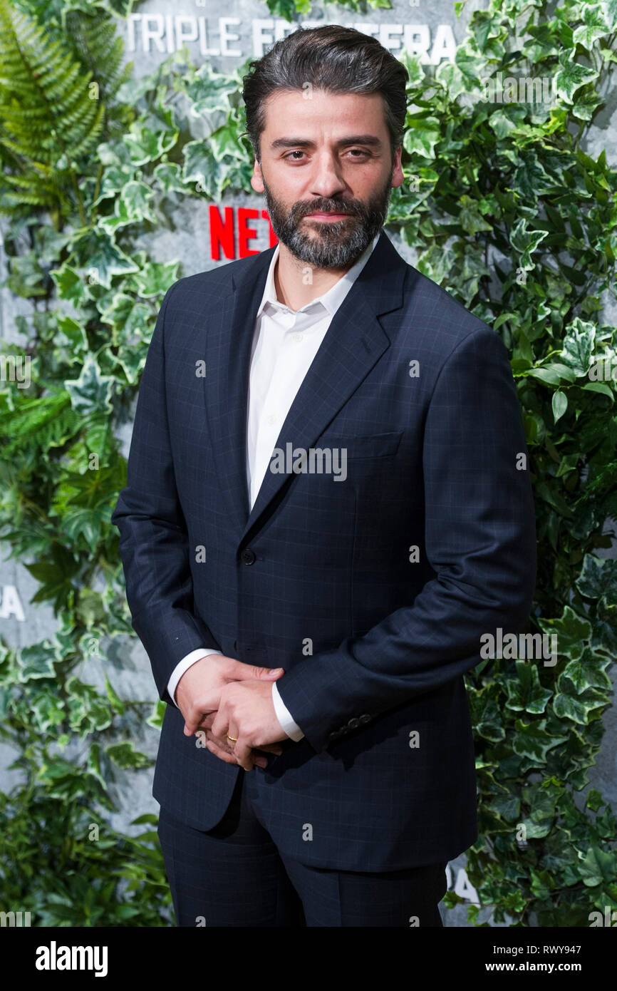 Oscar Isaac alla premiere del film di Netflix 'Triple frontera / Triple frontiera' Cine a Callao. Madrid, 06.03.2019 | Utilizzo di tutto il mondo Foto Stock