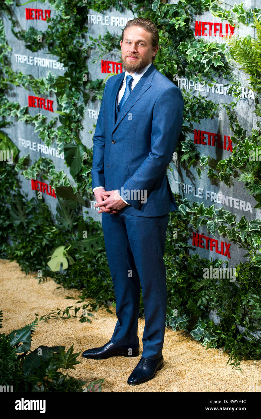 Charlie Hunnam alla premiere del film di Netflix 'Triple frontera / Triple frontiera' Cine a Callao. Madrid, 06.03.2019 | Utilizzo di tutto il mondo Foto Stock