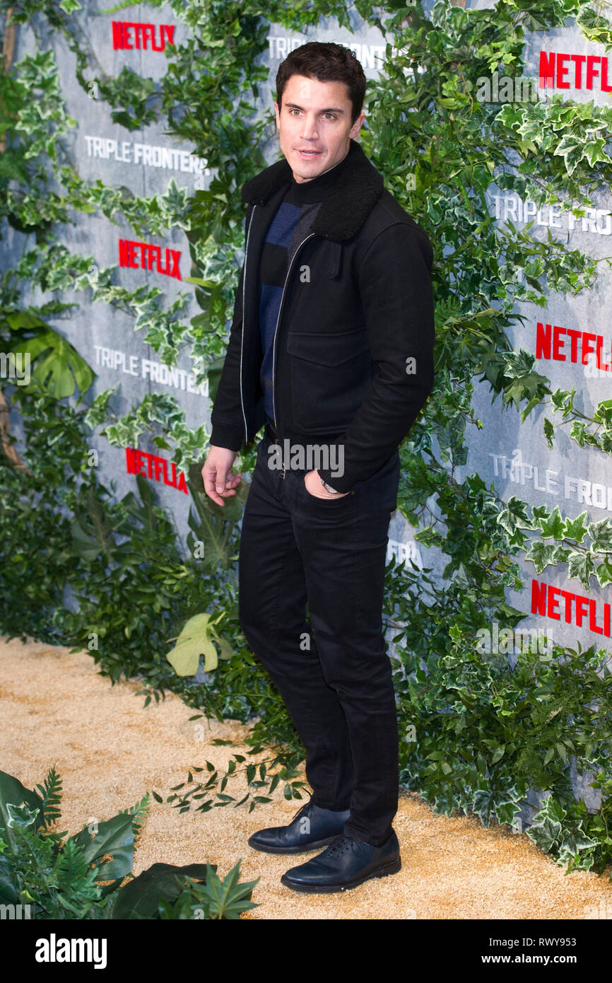 Alex Gonzalez alla premiere del film di Netflix 'Triple frontera / Triple frontiera' Cine a Callao. Madrid, 06.03.2019 | Utilizzo di tutto il mondo Foto Stock
