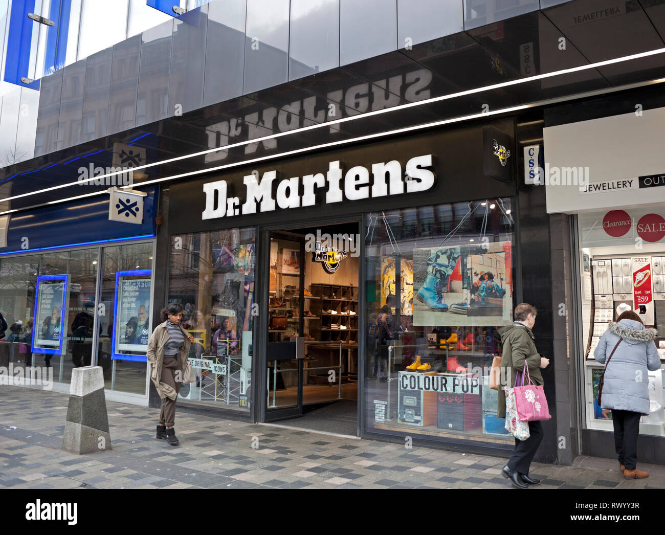 Dr Martens, negozio, negozio, Glasgow, Scotland, Regno Unito Foto stock -  Alamy