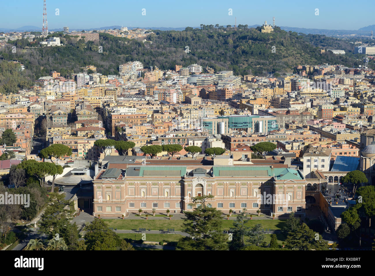 Veduta aerea Museo del Vaticano, la Pinacoteca Vaticana Art Gallery & giardini e vista panoramica, Cityscape o Townscape, Roma Italia Foto Stock
