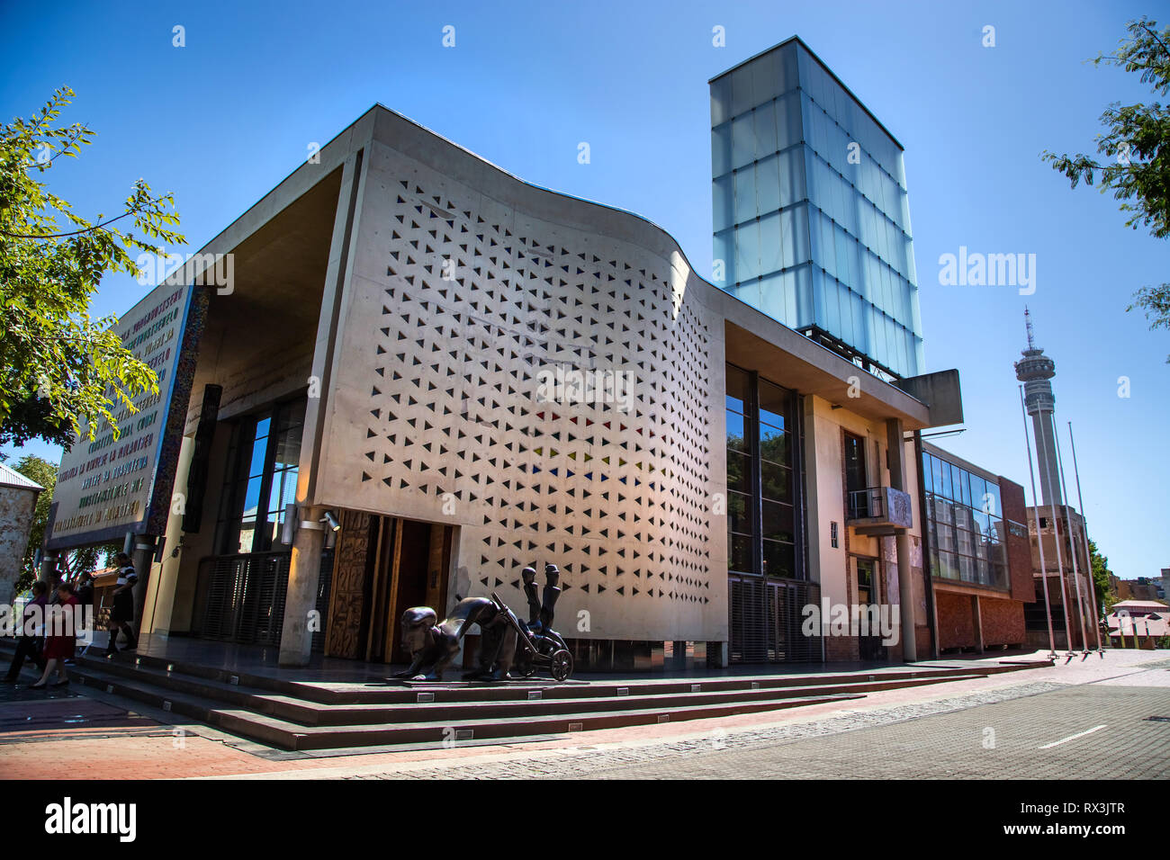 Johannesburg, Sud Africa, 17 febbraio - 2019: vista esterna della corte costituzionale in città. Foto Stock