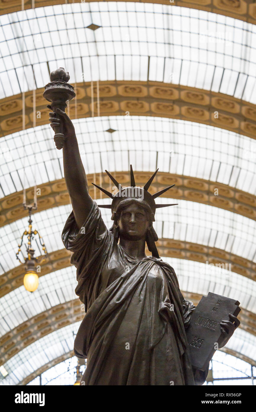 Statua della Libertà in Musee D'Orsay Foto Stock