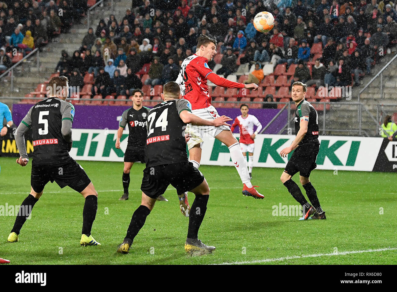 UTRECHT , 08-03-2019 , stadion Galgenwaard, stagione 2018 / 2019 , Eredivisie , FC Utrecht player Michiel Kramer durante la partita FC Utrecht - FC Groningen Foto Stock