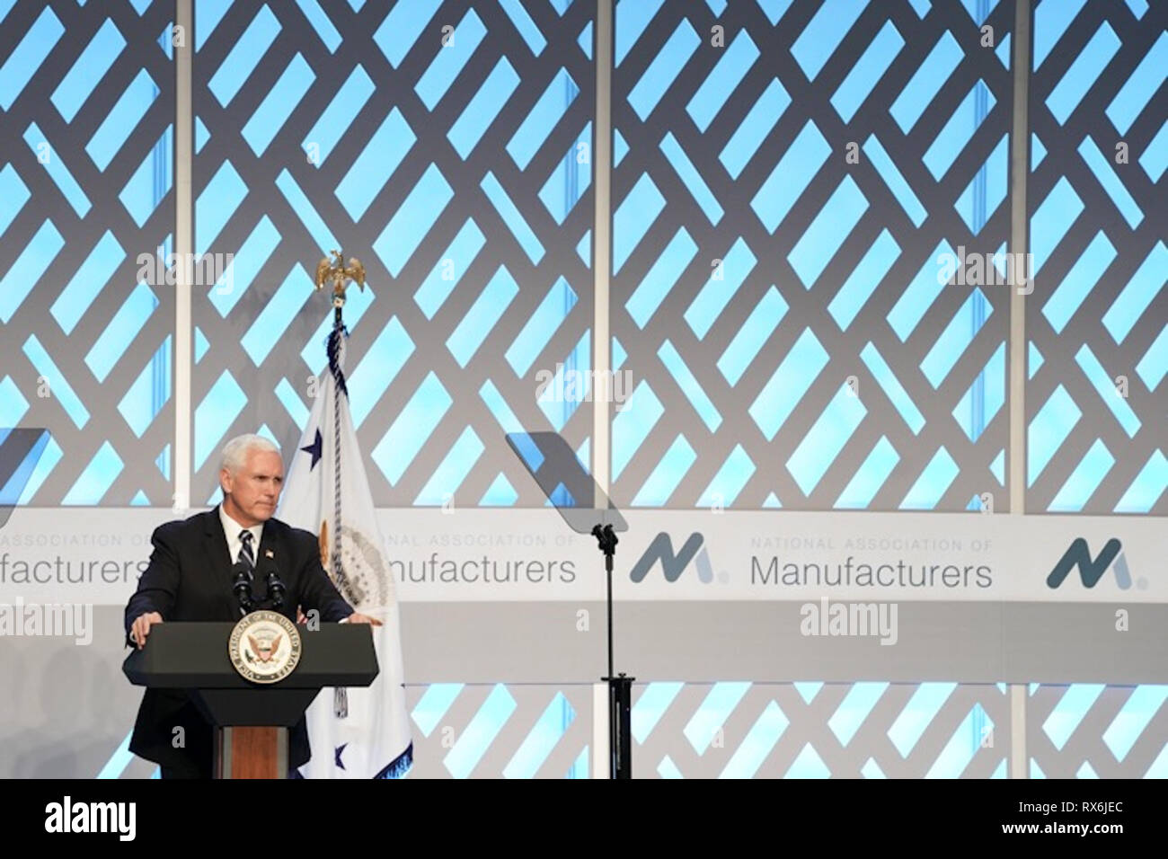 Vice Presidente Mike Pence offre commento durante l'associazione nazionale di produttori riunione del consiglio di amministrazione Martedì, 5 marzo 2019, presso il Phoenician Resort in Scottsdale, Ariz Persone: Vice Presidente Mike Pence Foto Stock