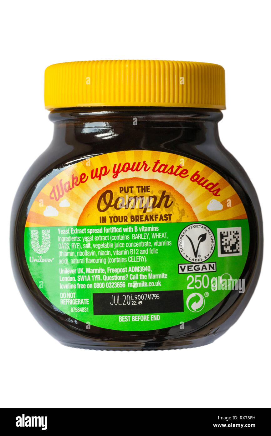 Retro di un vasetto di edizione speciale di San Valentino Marmite da Unilever isolati su sfondo bianco - estratto di lievito diffusione arricchiti di vitamine del gruppo B Foto Stock