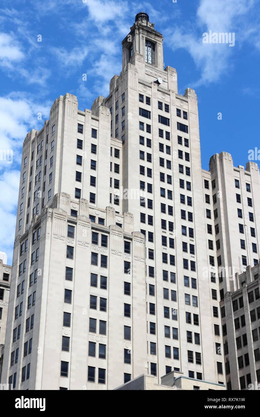 PROVIDENCE, RI - Giugno 8, 2013: 111 Westminster Street (ex Bank of America Building) di Providence, Rhode Island. A 428 ft (130 m) è il tal Foto Stock