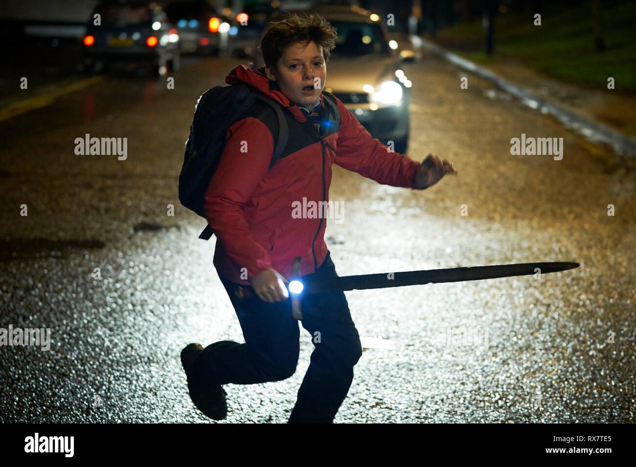 LOUIS ASHBOURNE SERKIS nel bambino che sarebbe stato re (2019), diretto da JOE CORNISH. Credito: Big parlare le immagini/Working Title Films / Album Foto Stock