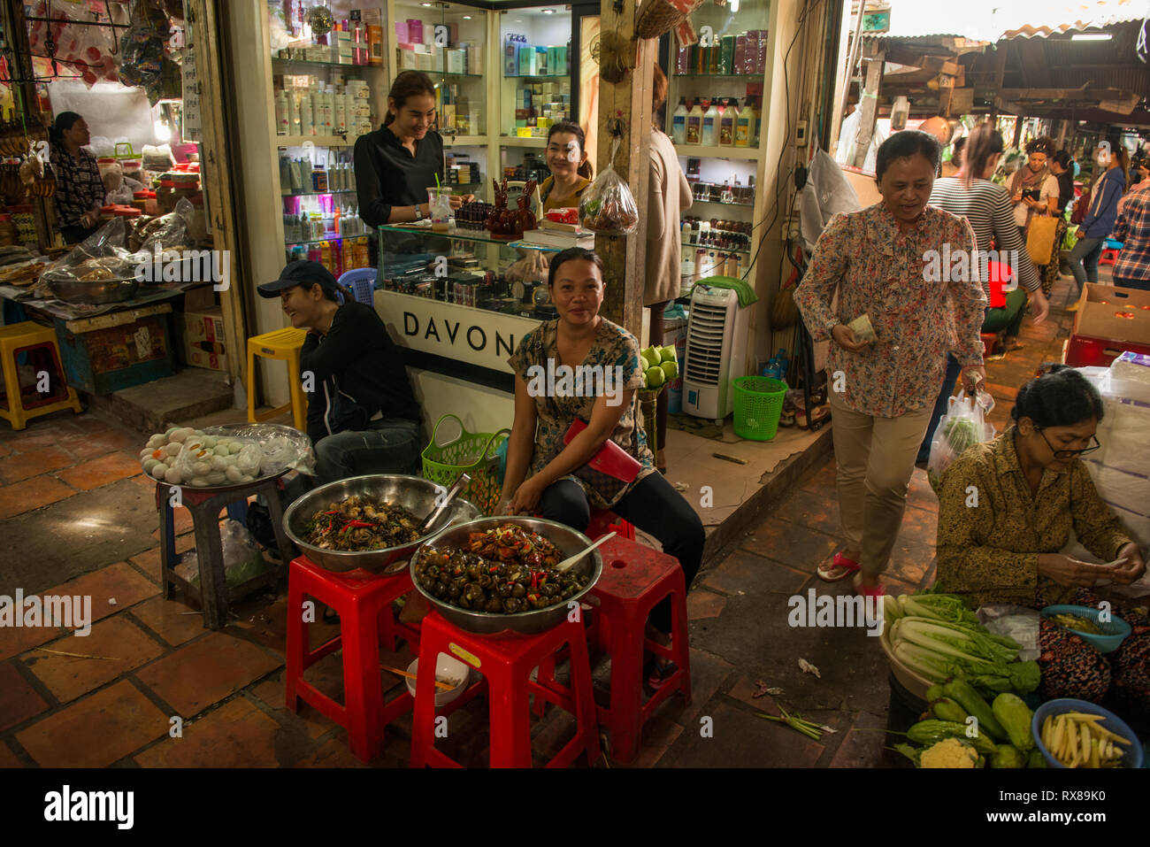 Mercato in Phnom Penh Cambogia Foto Stock
