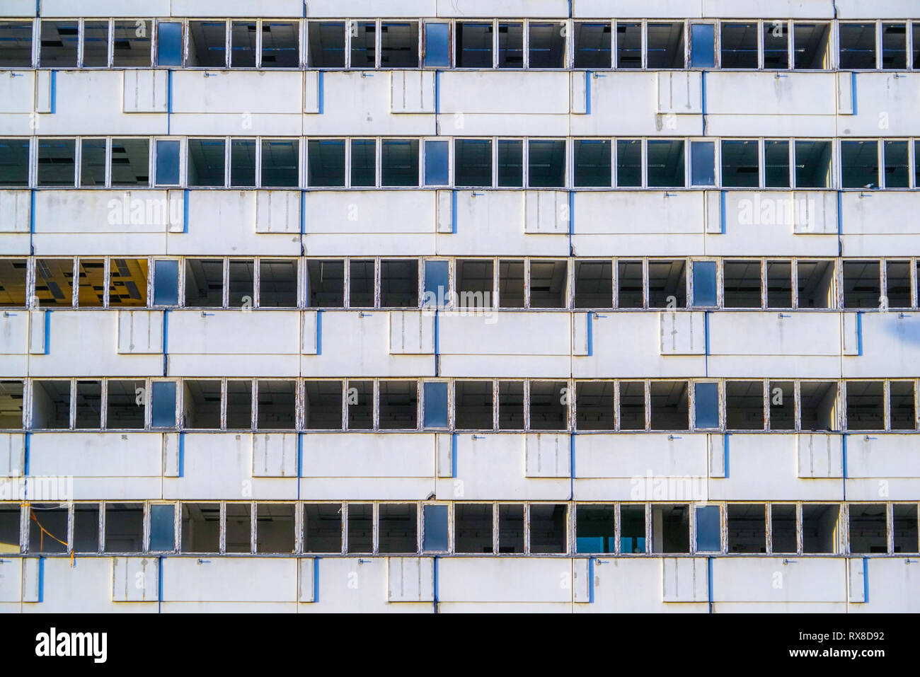Alexanderplatz con l'ex House of Statistics, architettura della RDT, Berlin-Mitte, Germania Foto Stock