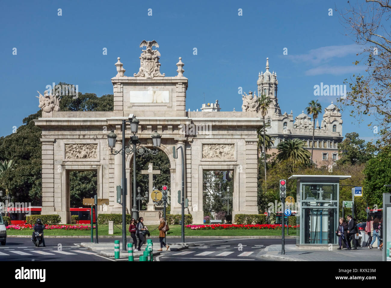 Valencia Plaza de la Puerta de la Mar, Valencia, Spagna Foto Stock