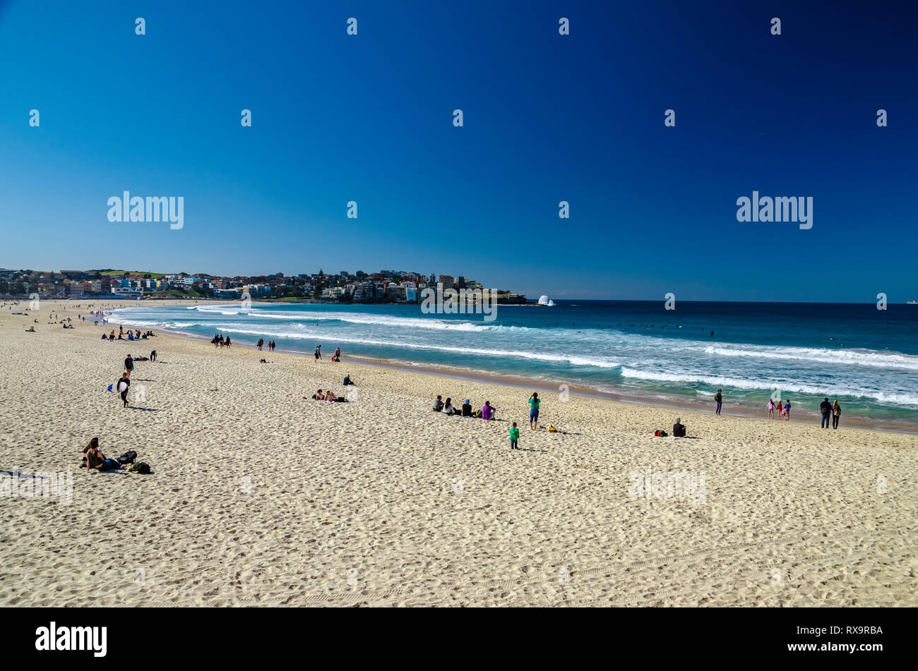 Il famoso surfer paradise Bondi Beach a Sydney. Foto Stock