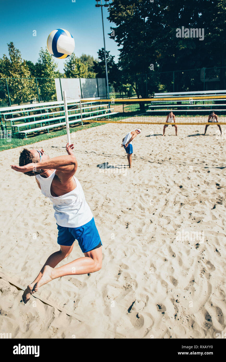 Beach volley game Foto Stock
