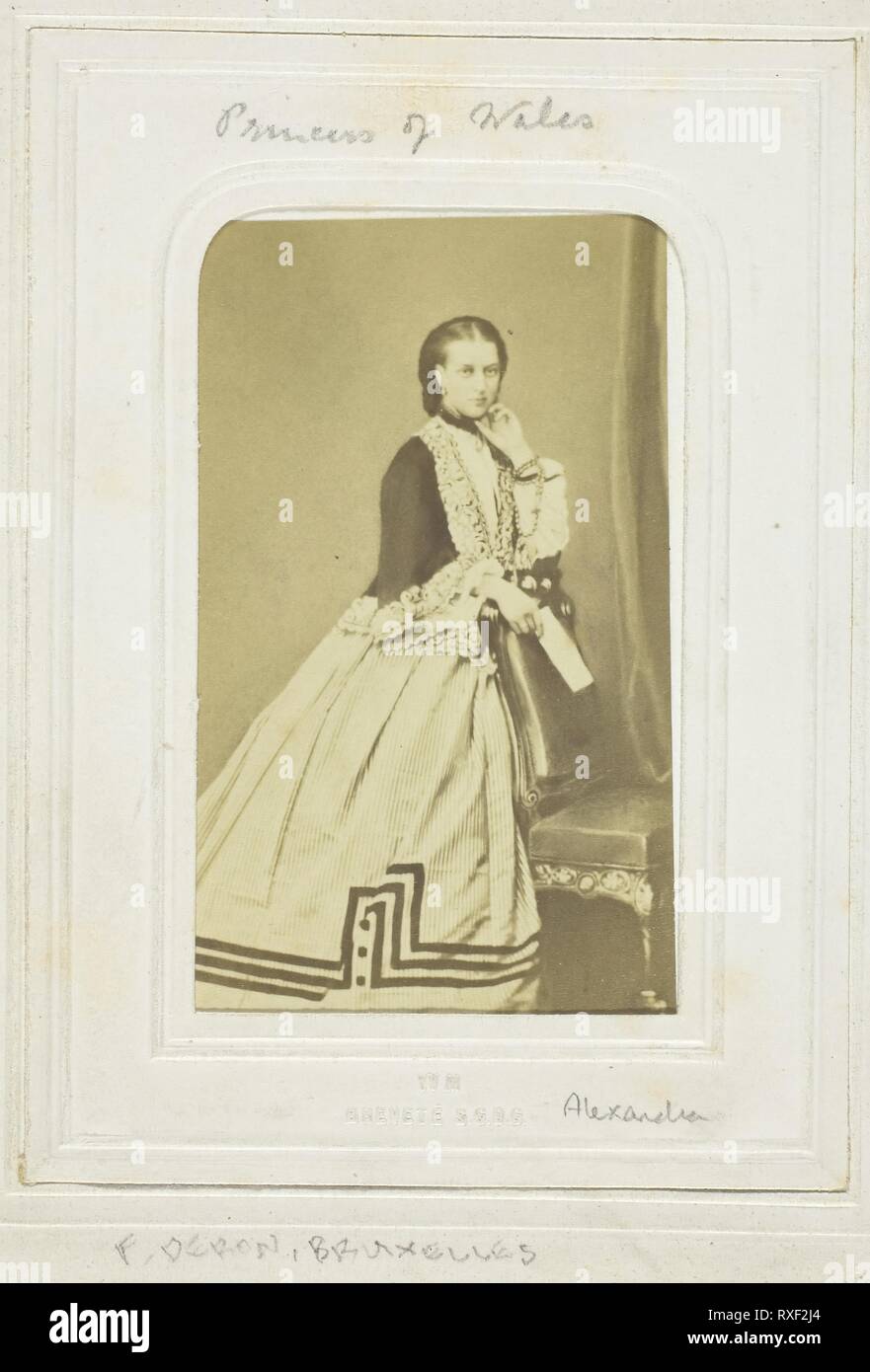 La principessa di Galles. F. Deron; Belga, 1819 - 1876. Data: 1860-1869. Dimensioni: 8,9 x 5,4 cm (l'immagine/carta); 10,1 x 6,2 cm (mount). Albume stampa. Origine: Belgio. Museo: Chicago Art Institute. Foto Stock
