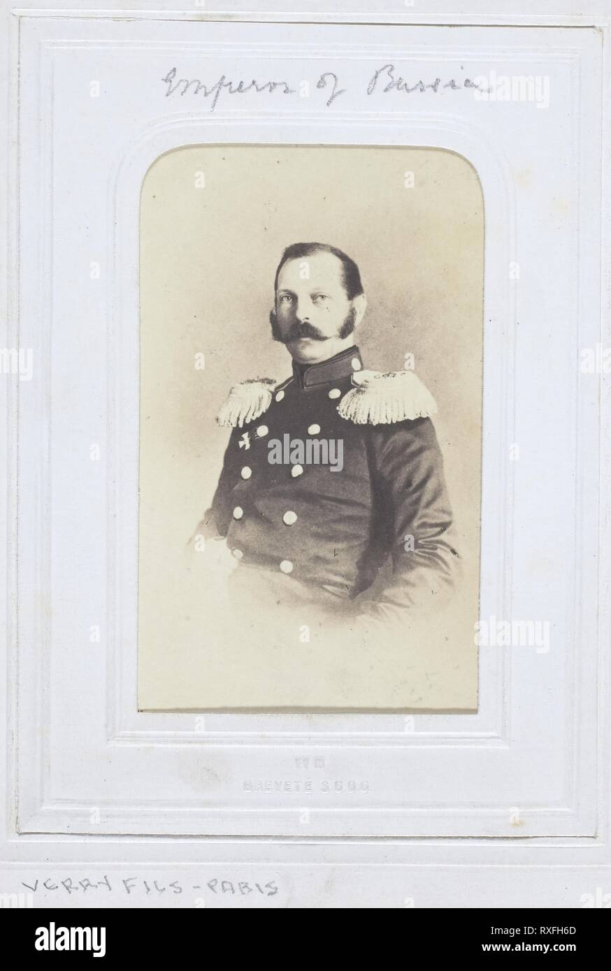 L'imperatore di Russia. Artista sconosciuto; europea attiva 1860s. Data: 1860-1869. Dimensioni: 8,5 x 5,5 cm (l'immagine/carta); 10,4 x 6,2 cm (mount). Albume stampa. Origine: . Museo: Chicago Art Institute. Foto Stock