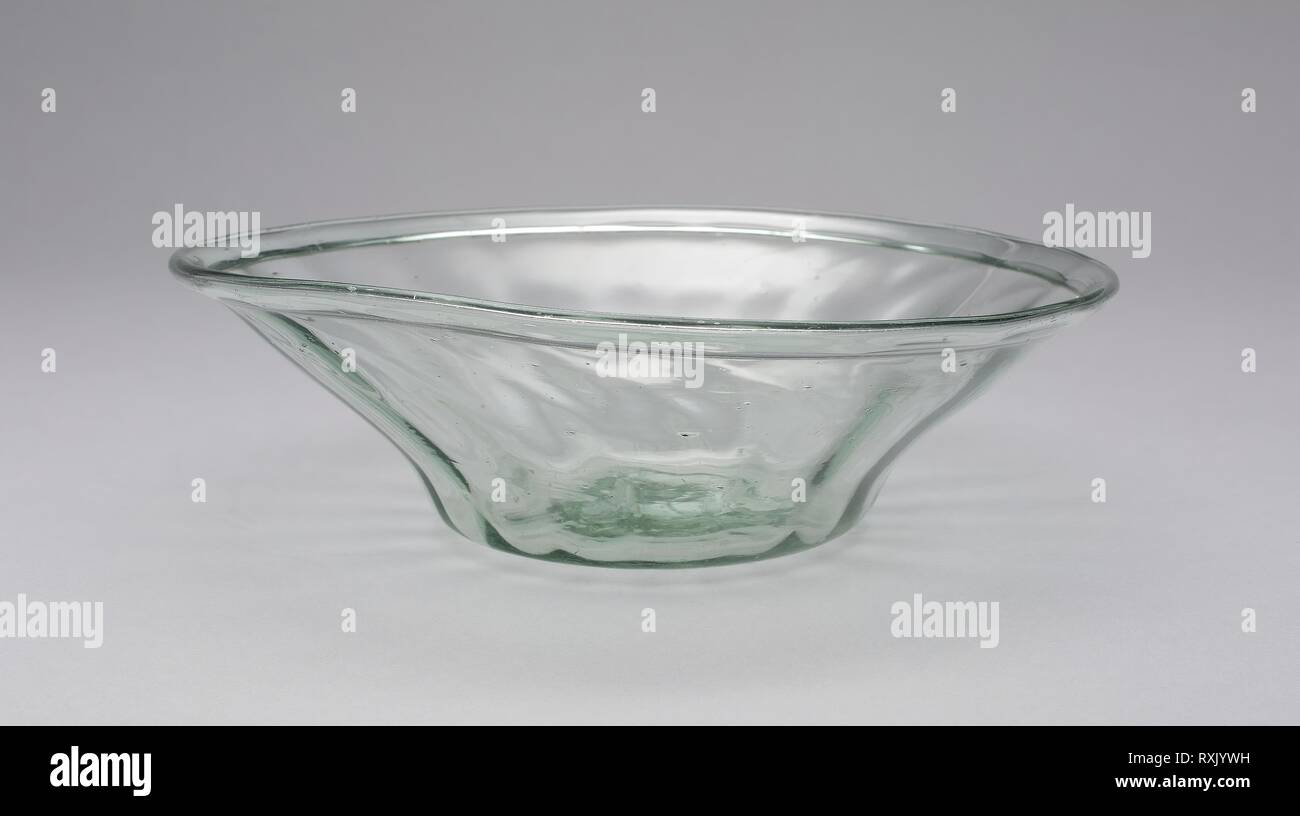 Pan. American; Kent, Ohio. Data: 1820-1830. Dimensioni: 17,8 cm (7 in.). Lo stampo di vetro soffiato. Origine: Kent. Museo: Chicago Art Institute. Foto Stock