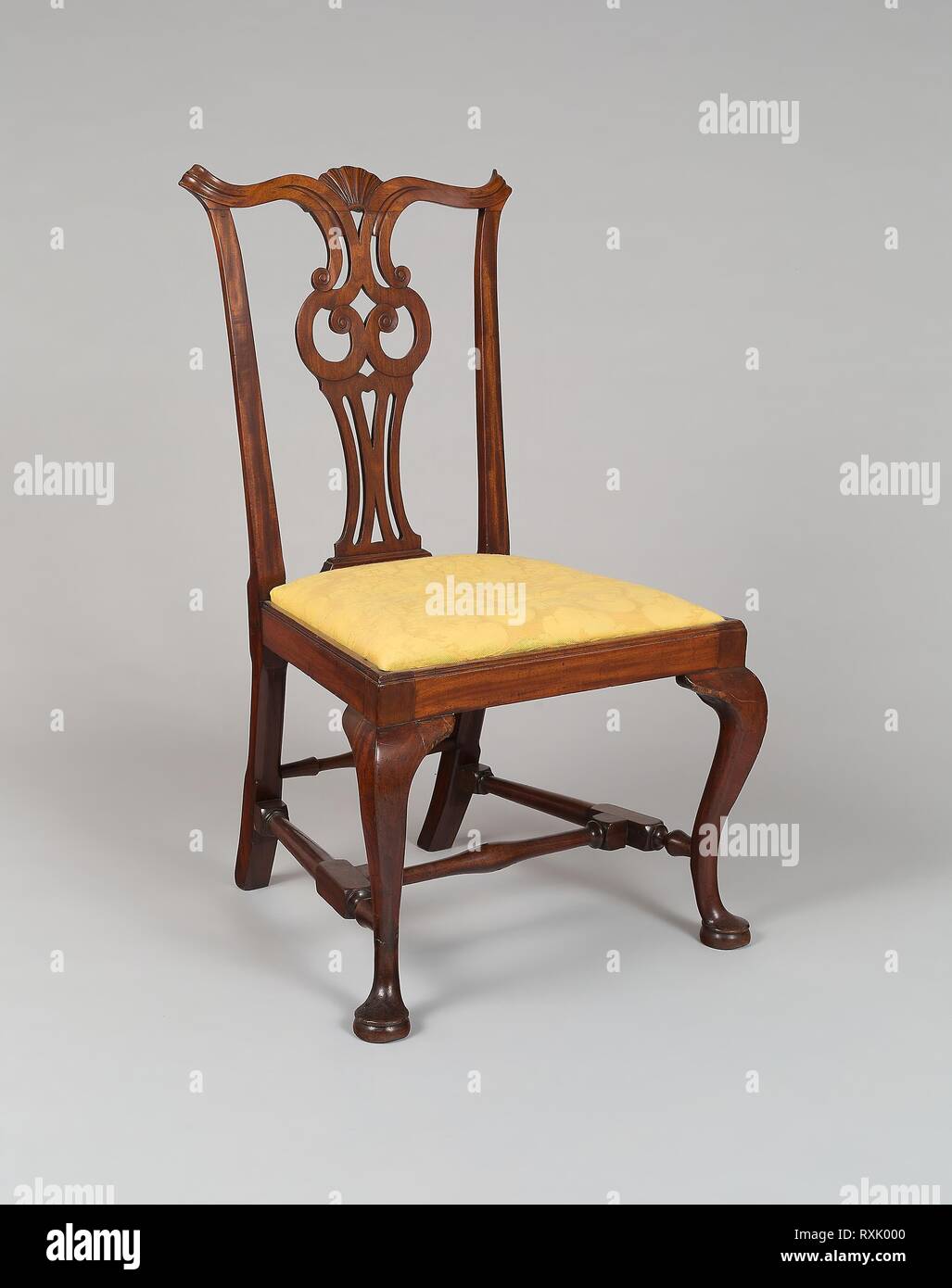 Coppia di Sedie laterali. American; Nuova Inghilterra nordorientale, Massachusetts. Data: 1755-1790. Dimensioni: 96,2 × 53,7 × 41,9 cm (37 7/8 × 21 1/8 × 16 1/2 in.). Mogano. Origine: New England. Museo: Chicago Art Institute. Foto Stock