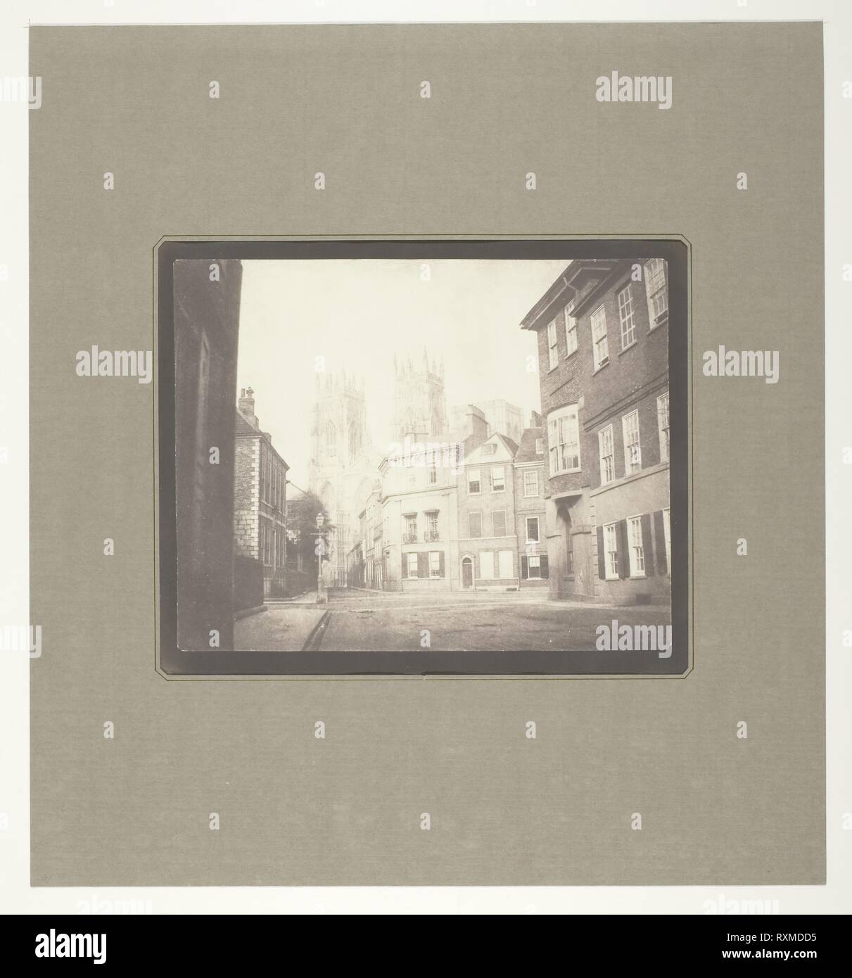 "Una scena in York' - York Minster dall Lop Lane. William Henry Fox Talbot; Inglese, 1800-1877. Data: 1845. Dimensioni: 16,2 × 20,4 cm (nell'immagine); 18,6 × 22,5 cm (carta). Carta salata stampa. Origine: Inghilterra. Museo: Chicago Art Institute. Foto Stock