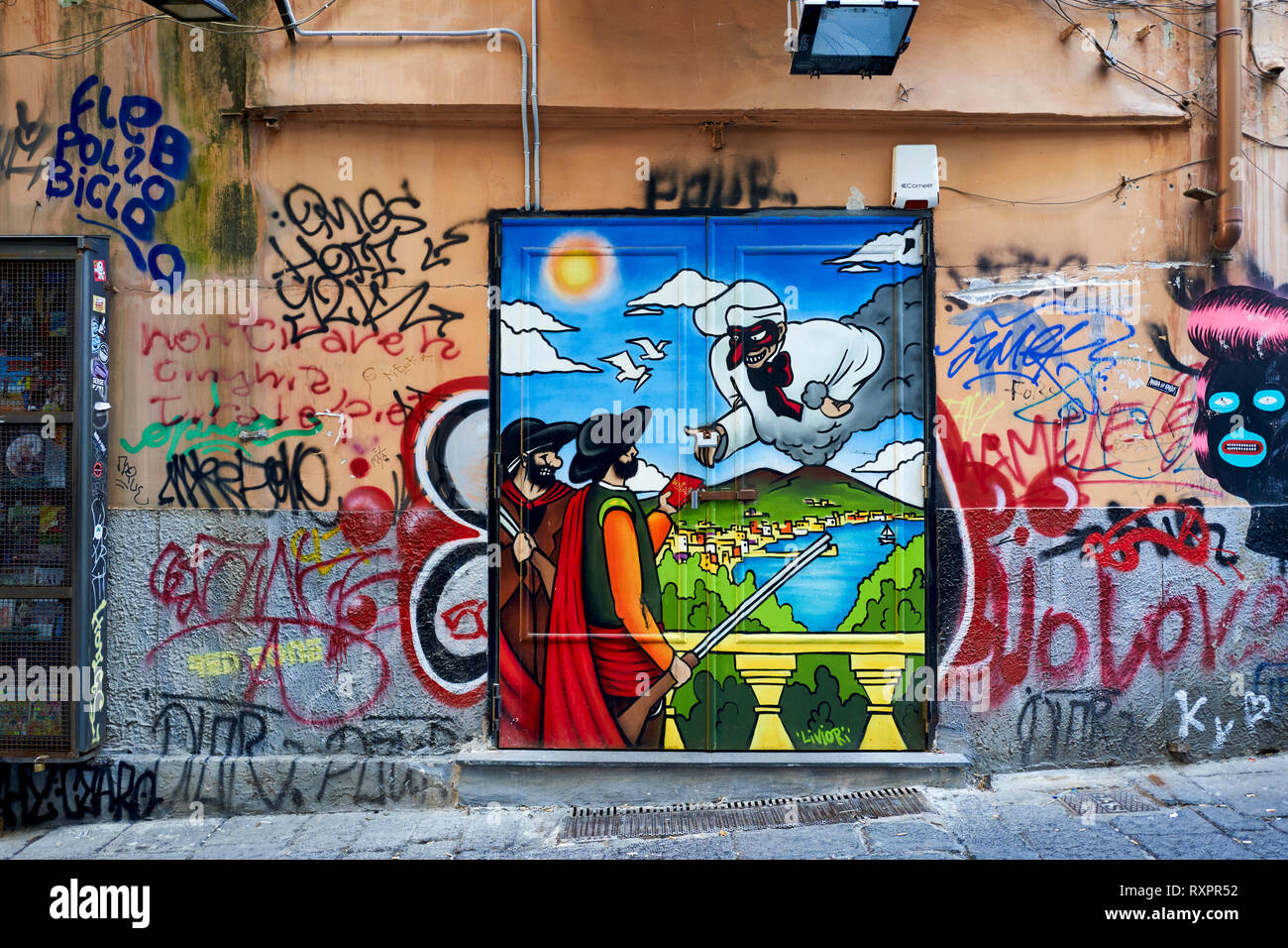 Napoli Campania Italia. Murale di arte di strada a Spaccanapoli downtown trimestre Foto Stock