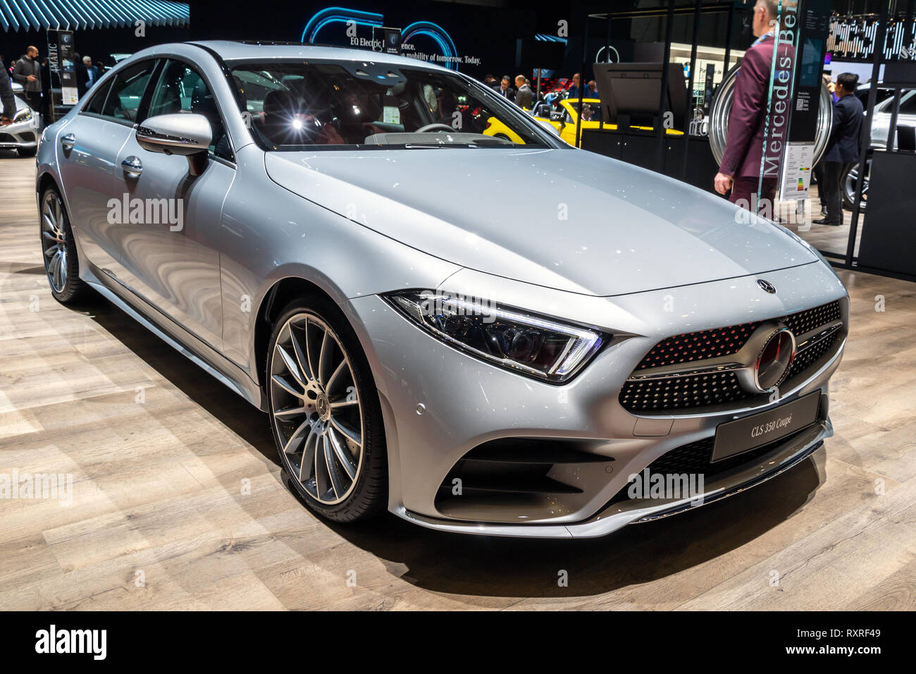 Ginevra, Svizzera - 6 Marzo 2019: Mercedes Benz CLS 350 Coupe auto esposti  all'ottantanovesimo Geneva International Motor Show Foto stock - Alamy