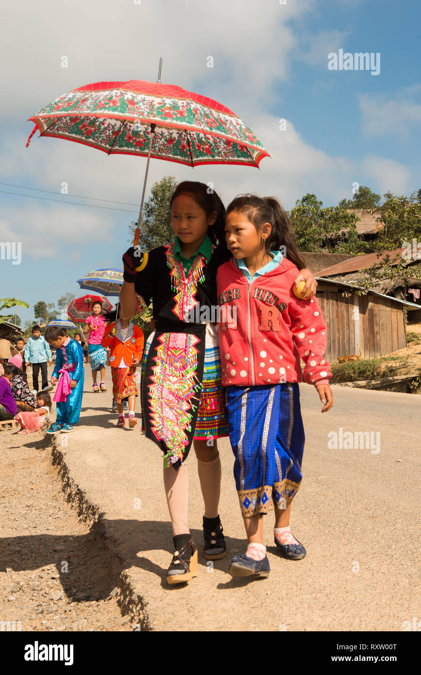 Hmong nuovo anno nelle montagne del Laos Foto Stock