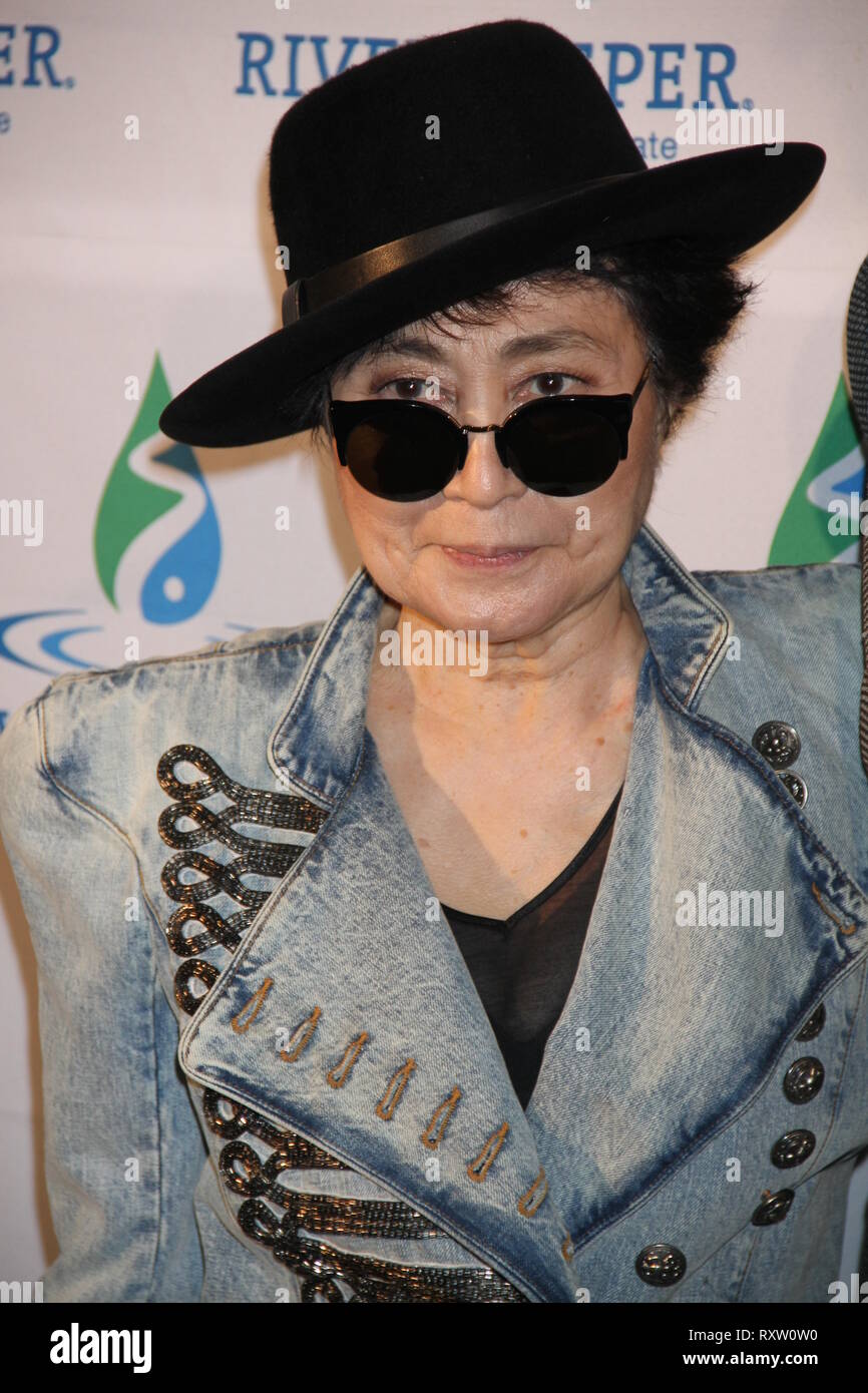 Yoko Ono 2013 foto da John Barrett/il PHOTOlink Foto Stock