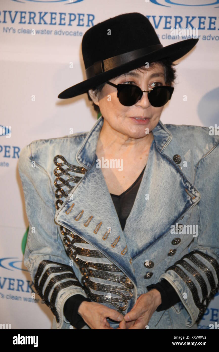 Yoko Ono 2013 foto da John Barrett/il PHOTOlink Foto Stock