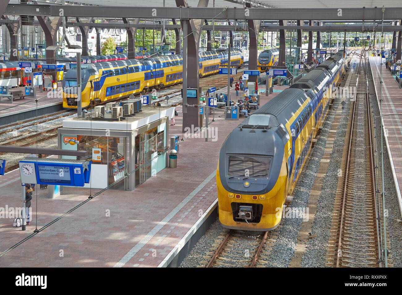 Rotterdam Centraal stazione ferroviaria Foto Stock