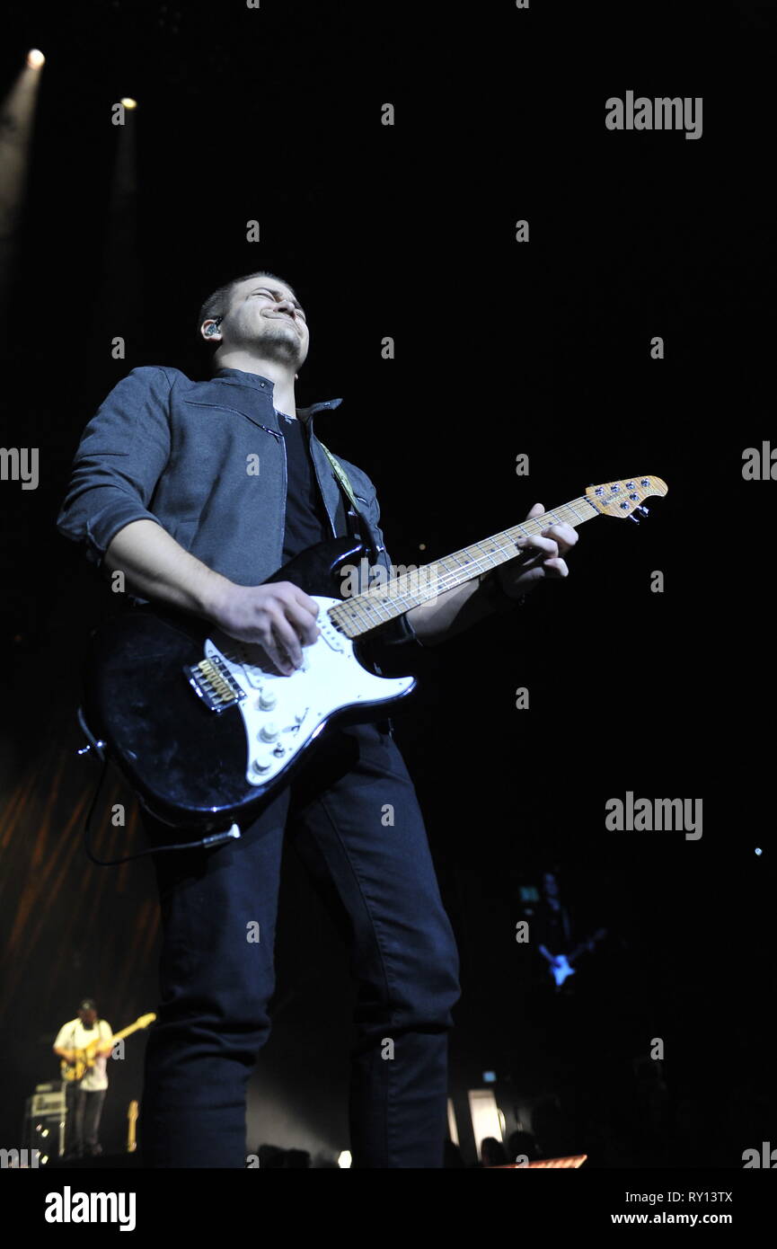 Glasgow, Regno Unito. Decimo Mar, 2019. Hunter Hayes suona presso il paese di Country Music Festival di Idro Arena di Glasgow. Credito: Colin Fisher/Alamy Live News Foto Stock