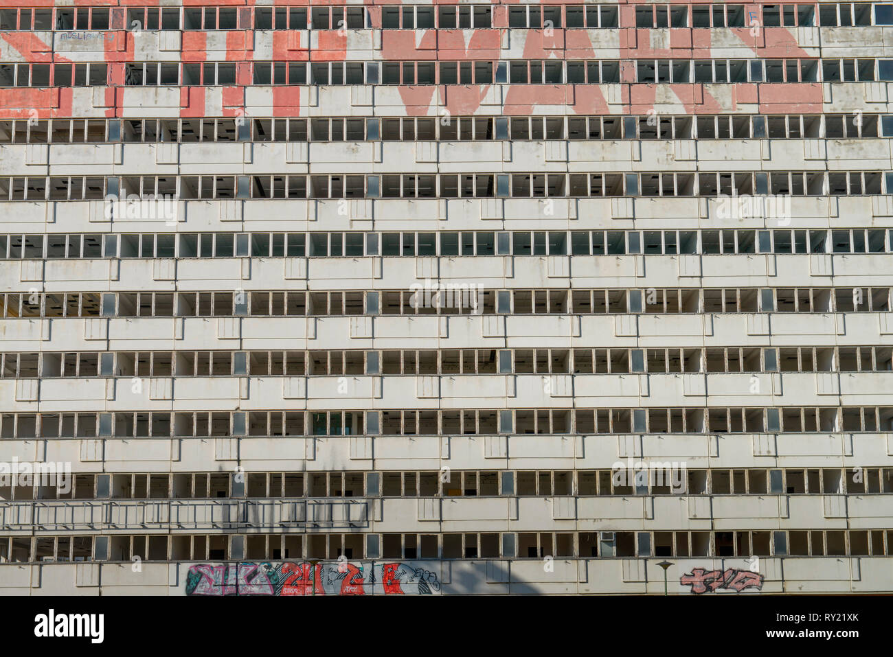 Haus der Statistik, Otto-Braun-Strasse, Karl-Marx-Allee, nel quartiere Mitte di Berlino, Deutschland Foto Stock