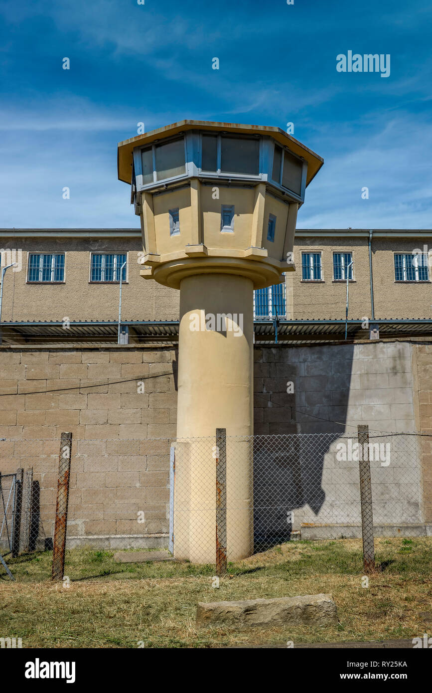 Wachturm, Stasi-Gedenkstaette, Genslerstrasse, Hohenschoenhausen, Lichtenberg di Berlino, Deutschland Foto Stock