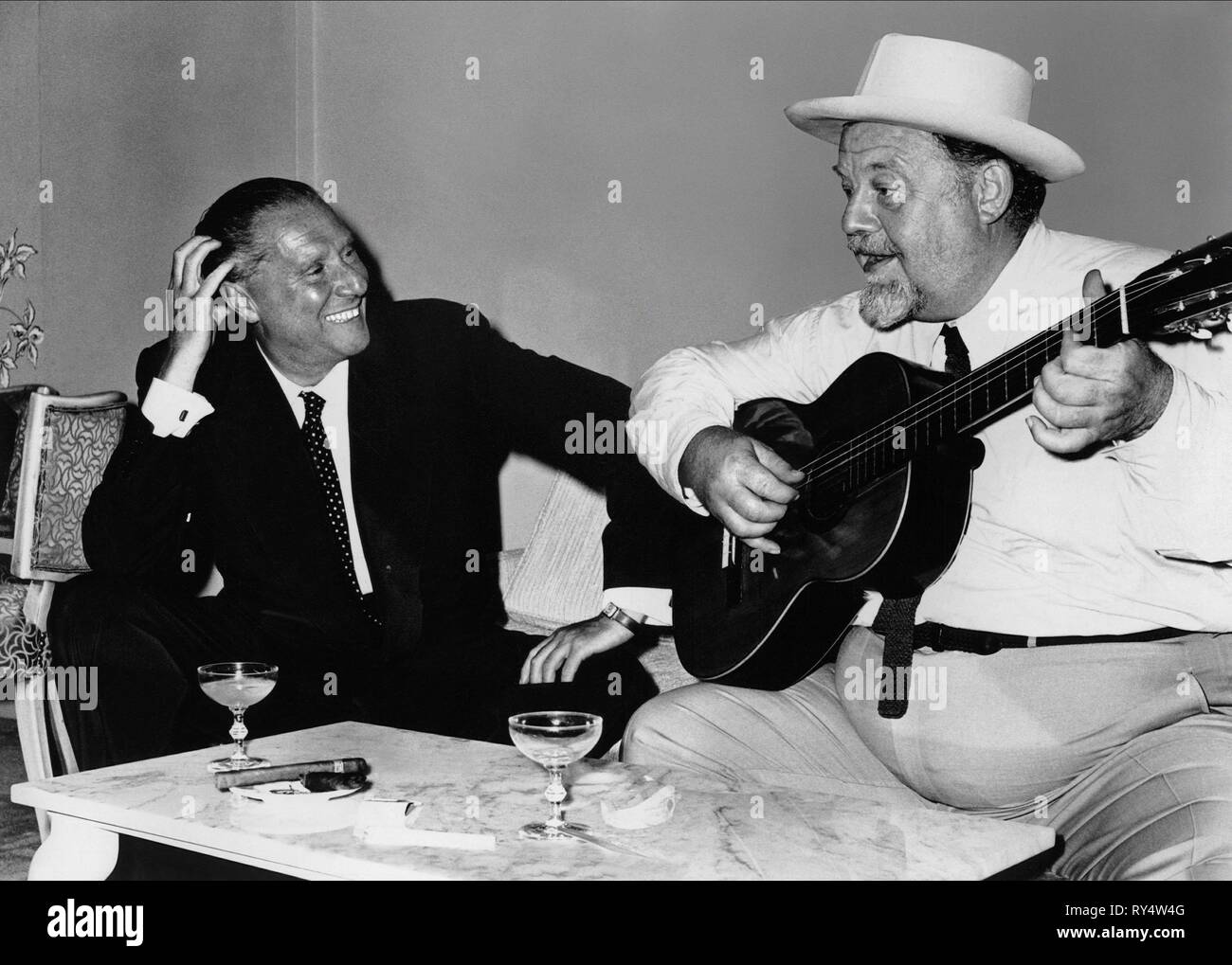 REED,Ives, il nostro uomo a L'Avana, 1959 Foto Stock