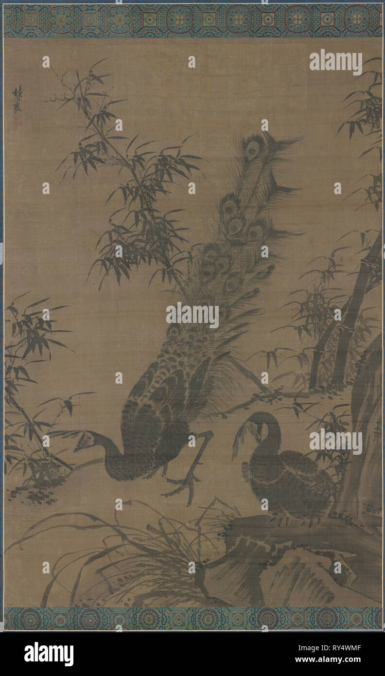 Una coppia di Peafowl, tardo quattrocento-primi 1500s. Lin Liang (Cinese, 1416-1480). Appendere scorrere, inchiostro su seta; verniciatura: 160 x 106 cm (63 x 41 3/4 in.); complessivo: 256.5 x 126 cm (101 x 49 5/8 in Foto Stock