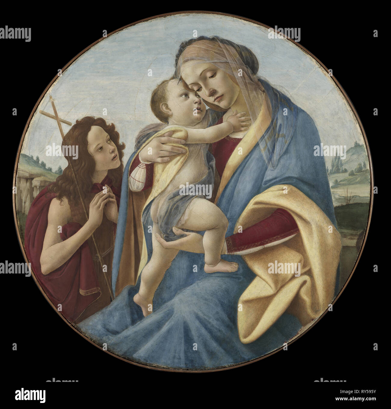 Madonna col Bambino e San Giovanni Battista, c. 1490. Sandro Botticelli (italiano, 1444/45-1510), e workshop. Tempera e Olio su legno; incorniciato: 115 x 12,5 cm (45 1/4 x 4 15/16 in.); diametro: 68 cm (26 3/4 in Foto Stock