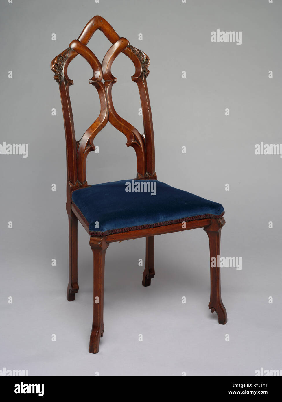 Sedia laterale: Gothic Revival Stile, c. 1858. Alexander Jackson Davis (American, 1803-1892), William Burns (American, 1805?-1867). Legno; complessivo: 99 x 50,2 x 49,9 cm (39 x 19 3/4 x 19 5/8 in Foto Stock
