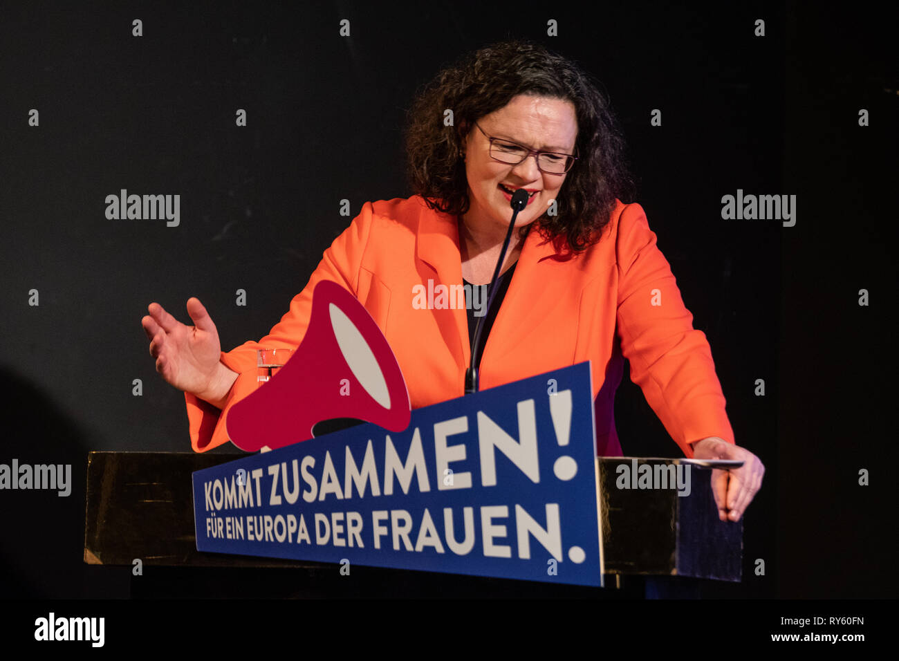 Andrea Nahles a tutto il mondo la Giornata della donna manifestazione di Berlino Foto Stock