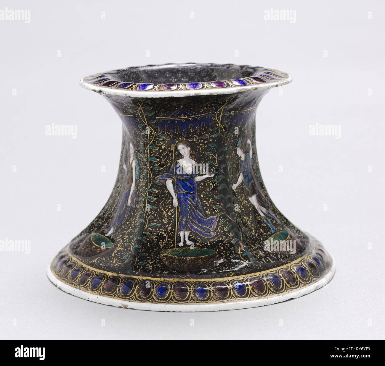 Piatto di sale, primi 1600s. Jean Limousin (francese, 1528-c. 1610). Smalto dipinto su rame; complessivo: 8,6 x 14,2 x 14,2 cm (3 3/8 x 5 9/16 x 5 9/16 in Foto Stock