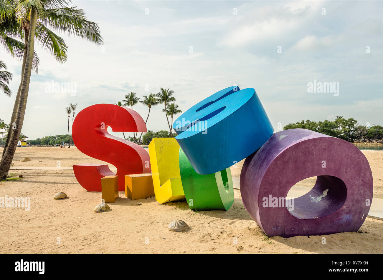 Colorato Siloso Artwork Logo in Siloso Beach, l'Isola di Sentosa, Singapore Foto Stock