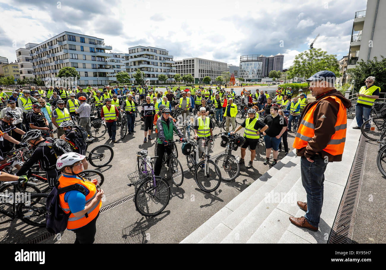 Essen, la zona della Ruhr, Renania settentrionale-Vestfalia, Germania - la città in bicicletta, escursioni in bicicletta per un buon clima, evento, la campagna del clima alleanza, qui la stopov Foto Stock