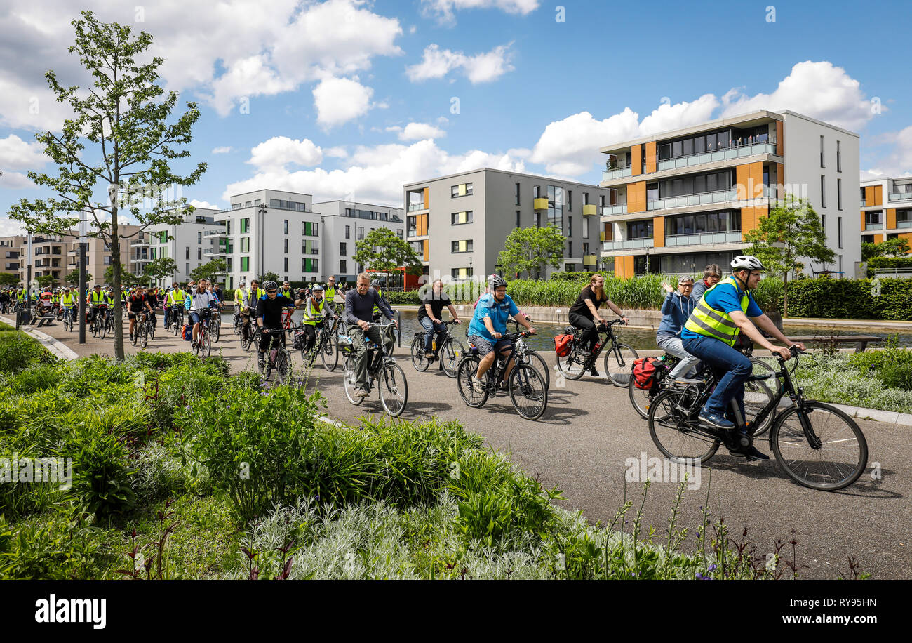 Essen, la zona della Ruhr, Renania settentrionale-Vestfalia, Germania - la città in bicicletta, escursioni in bicicletta per un buon clima, evento, la campagna del clima alleanza, qui in uni Foto Stock
