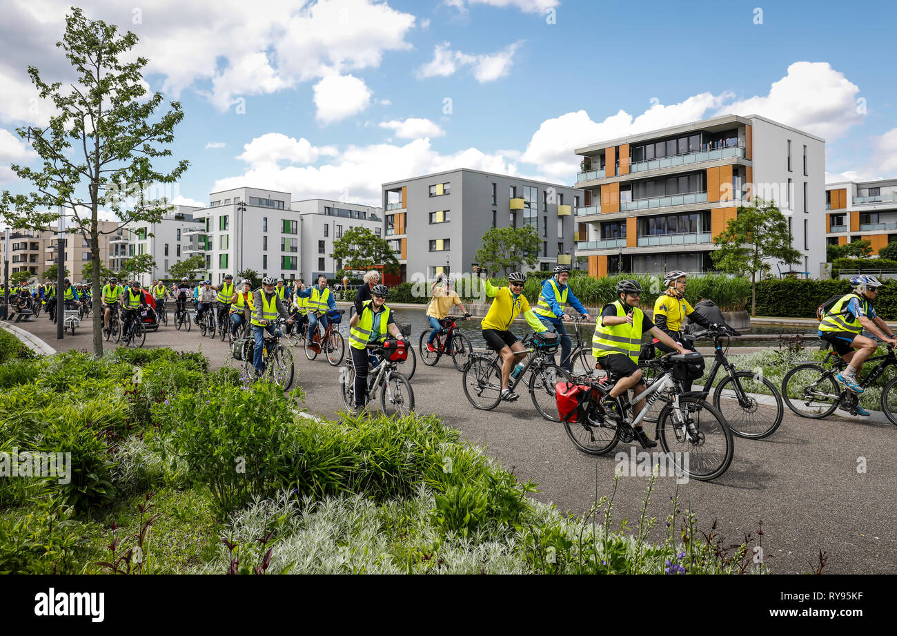 Essen, la zona della Ruhr, Renania settentrionale-Vestfalia, Germania - la città in bicicletta, escursioni in bicicletta per un buon clima, evento, la campagna del clima alleanza, qui in uni Foto Stock