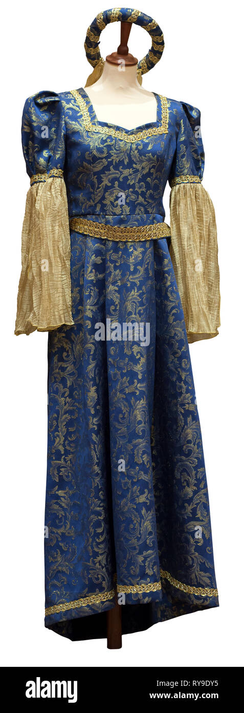 Antichi abiti abito isolato su sfondo bianco Foto Stock