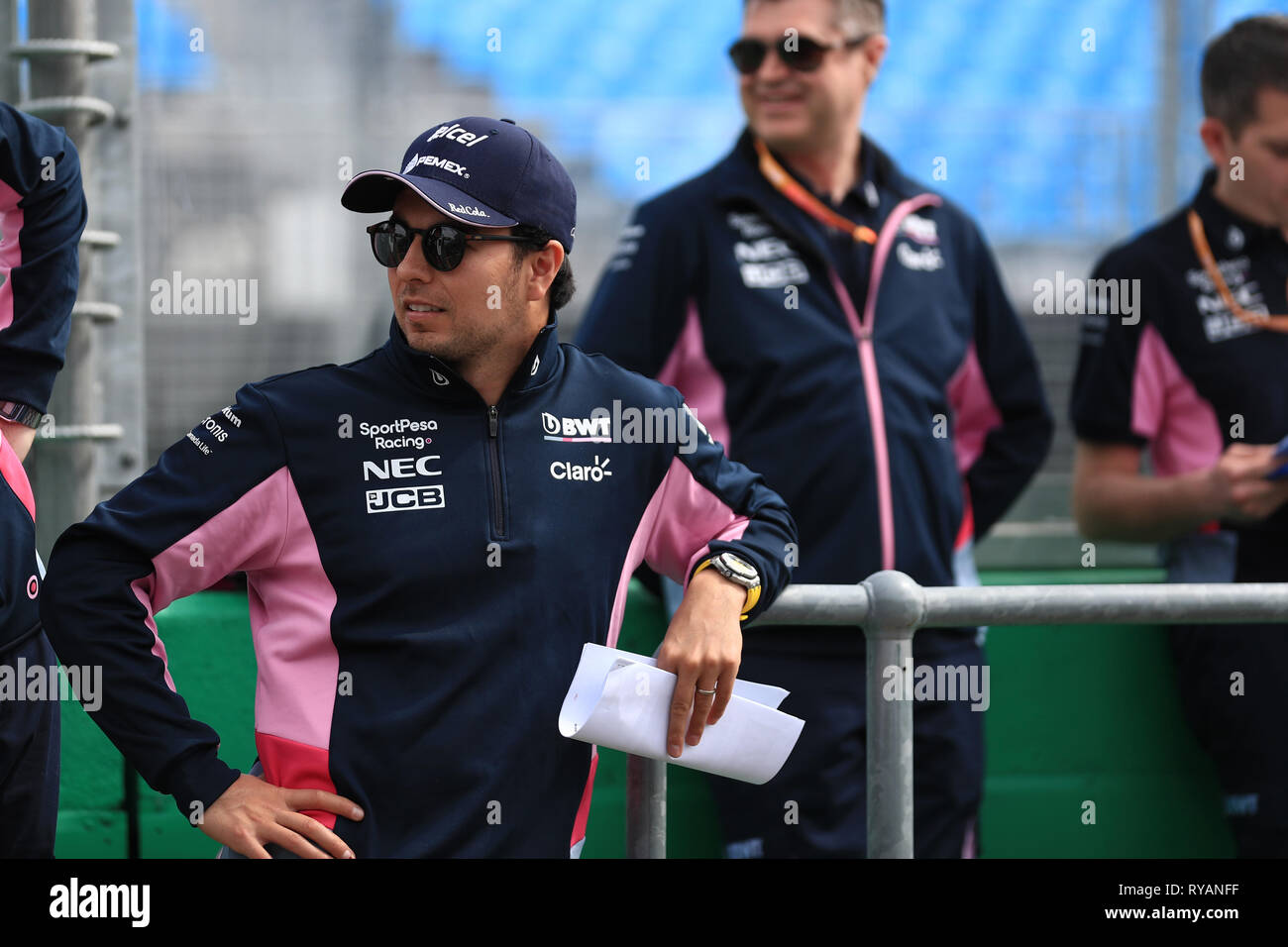 Melbourne, Australia. 13 marzo 2019, Melbourne Grand Prix Circuit, Melbourne, Australia; stagione di Formula 1 di lancio in Melbourne; SportPesa Racing punto, Sergio Perez durante la pista a piedi Credit: Azione Plus immagini di sport/Alamy Live News Foto Stock